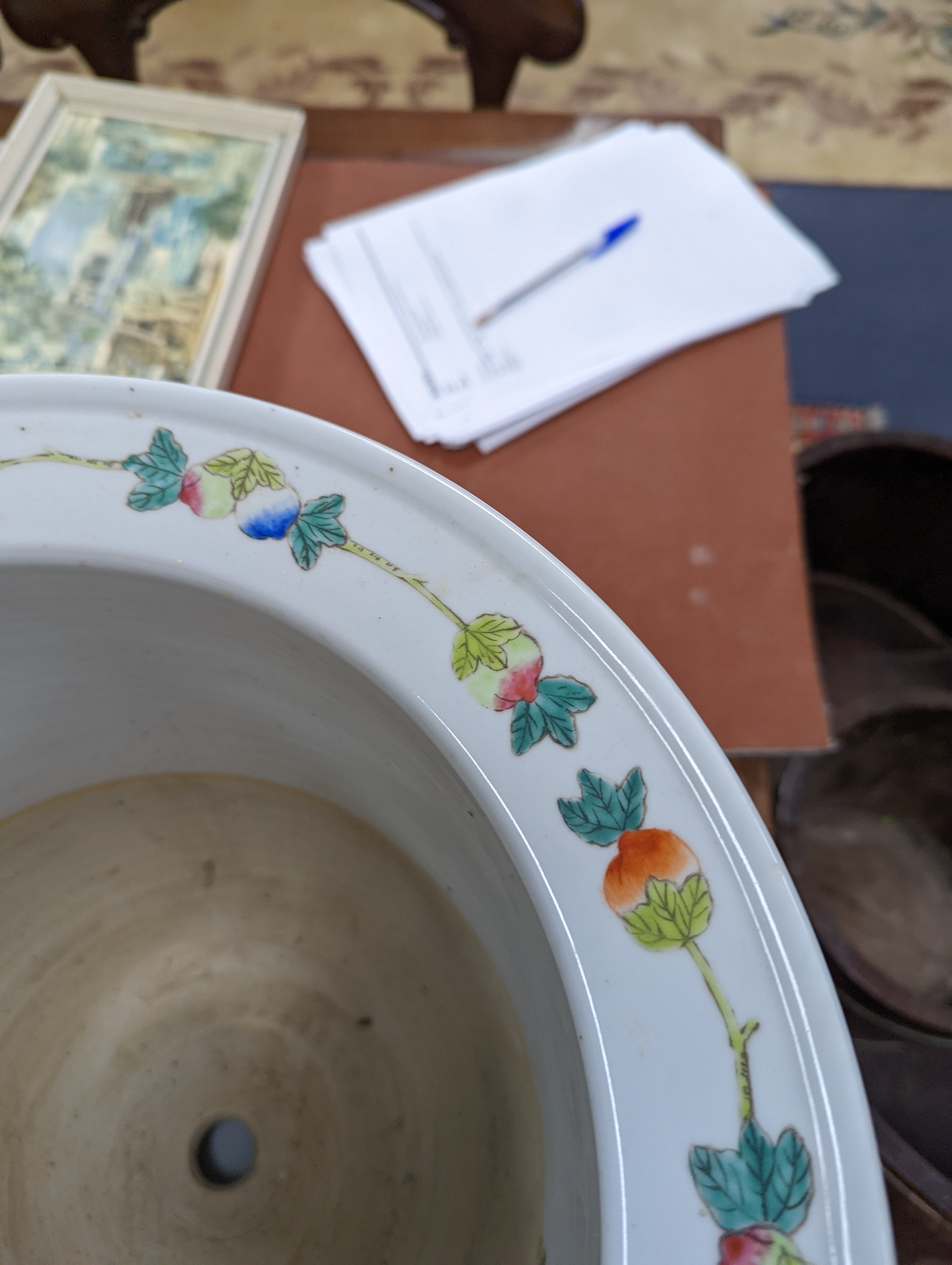 A 20th century Chinese porcelain jardiniere and dish, diameter 36 cms.